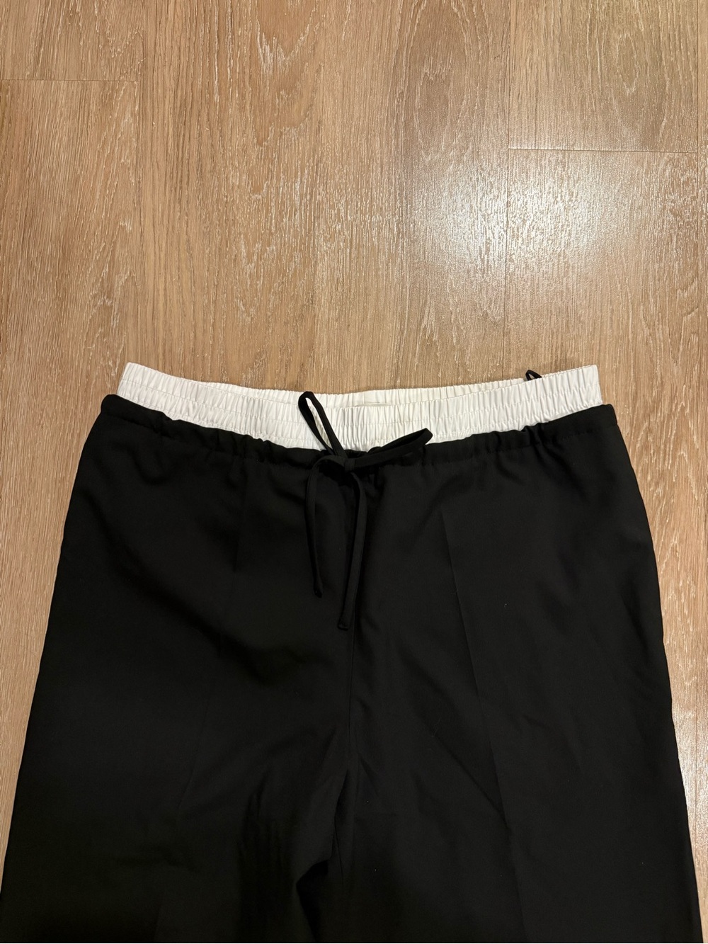 Aritzia Babaton Equity Pant